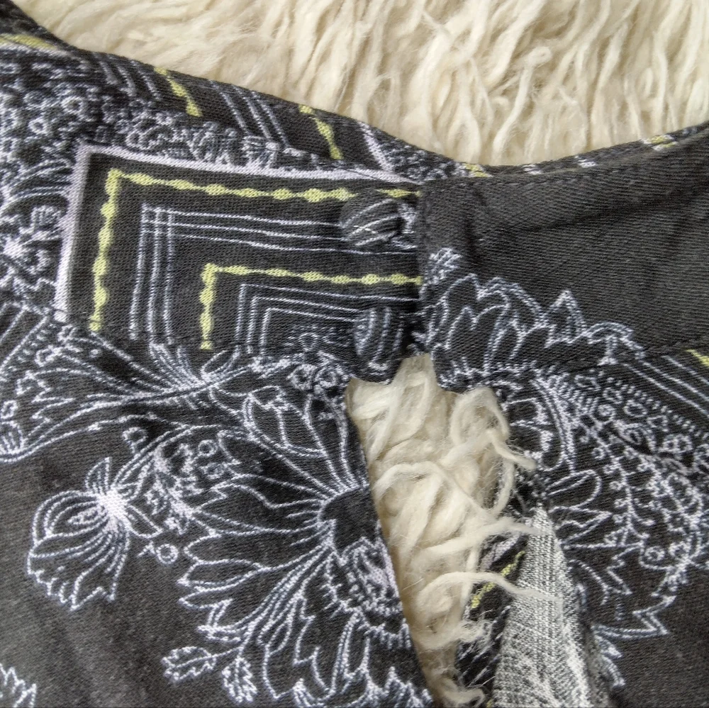 Free People Black Walking on a Dream Tunic Blouse Size S - Picture 10 of 14
